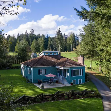 Rustic Chic Cottage Near Mill Creek, Snohomish, Woodinville